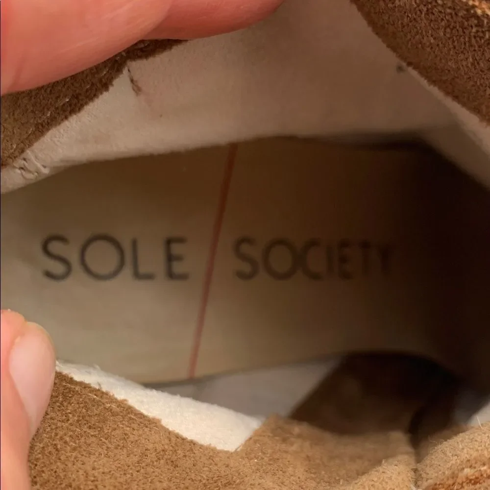 Sole Society Peytal Brown Suede Wedge Ankle Boots Womans size 9